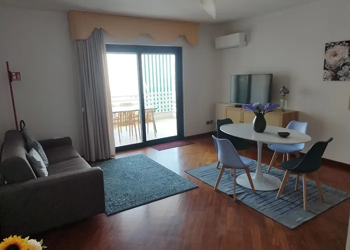 Apartment Mary's House